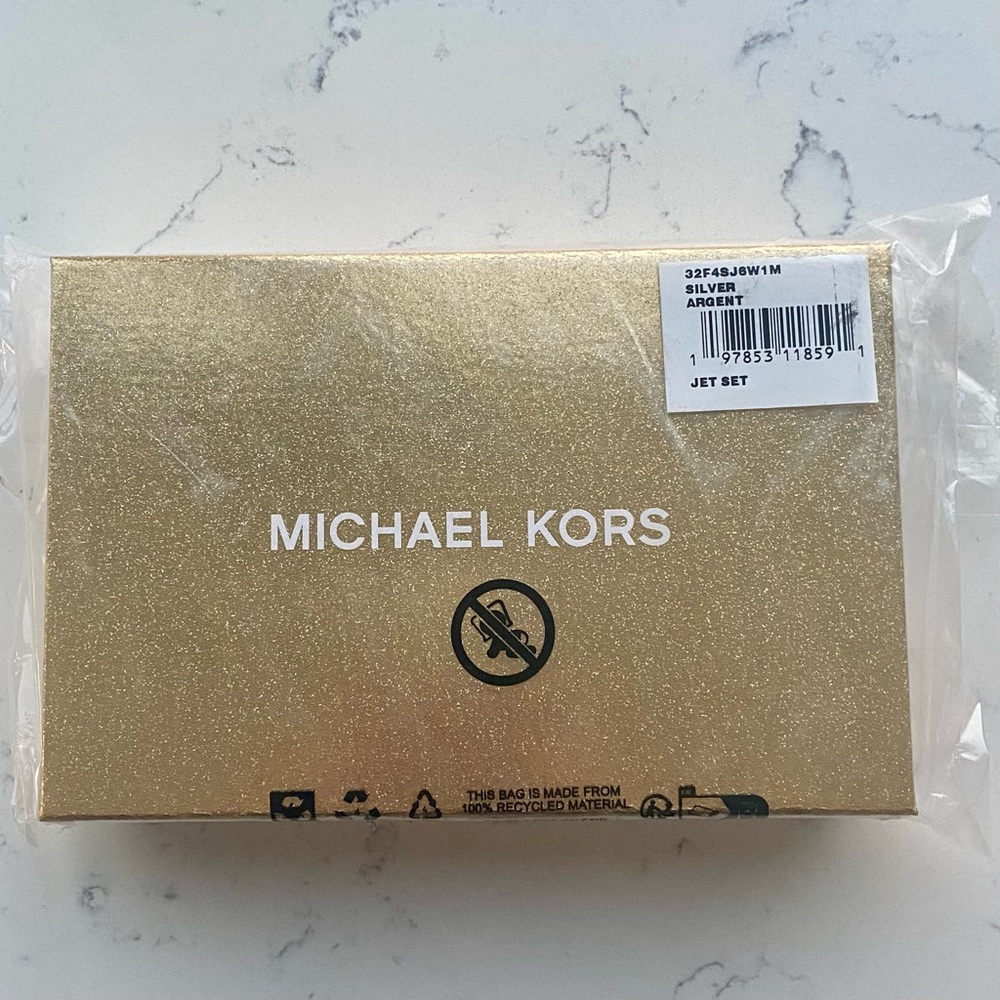 Michael Kors Wristlet Wallet Jet Set - Picture 7 of 7